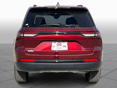 New 2025 Jeep Grand Cherokee Limited image 5