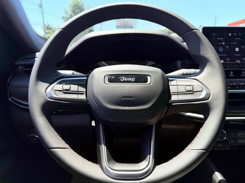 Certified 2025 Jeep Compass Trailhawk AWD/4WD image 20