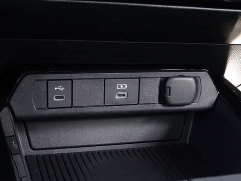 Used 2026 Toyota Prius LE image 32