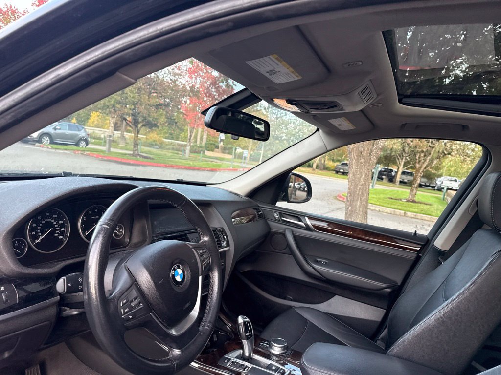 Used 2017 BMW X3 xDrive28i AWD/4WD image 10