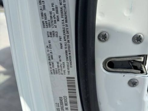 Used 2024 RAM 3500 Tradesman w/ Chrome Appearance Group AWD/4WD image 10