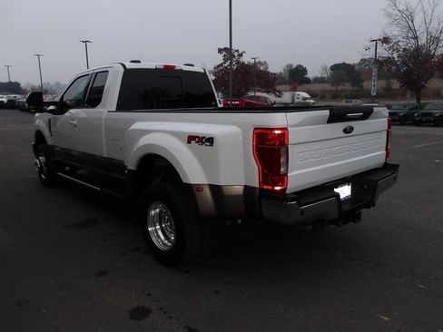 Used 2022 Ford F350 Lariat w/ Lariat Value Package image 6