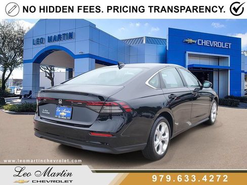 Used 2025 Honda Accord LX image 4