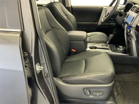 Used 2022 Toyota 4Runner Limited image 34
