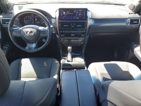 Used 2022 Lexus GX 460 w/ Black Line Special Edition AWD/4WD image 13