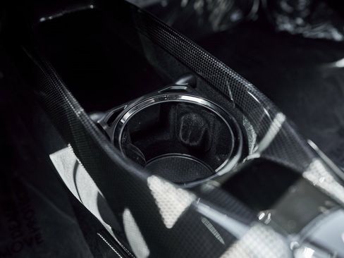 Used 2022 Ferrari SF90 Stradale image 66