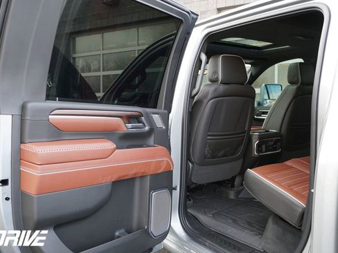 Used 2026 GMC Sierra 3500 Denali Ultimate w/ LPO, GMC Protection Package image 40