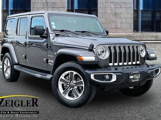 Used 2018 Jeep Wrangler Unlimited Sahara AWD/4WD video 1