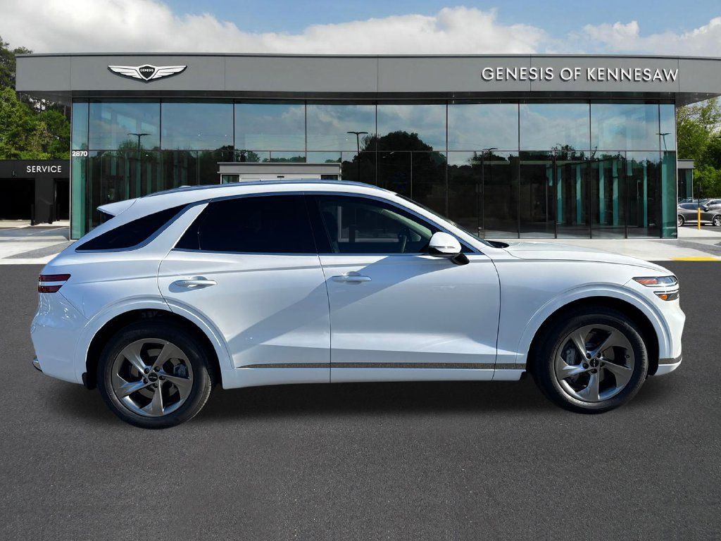 Used 2026 Genesis GV70 2.5T AWD/4WD image 9