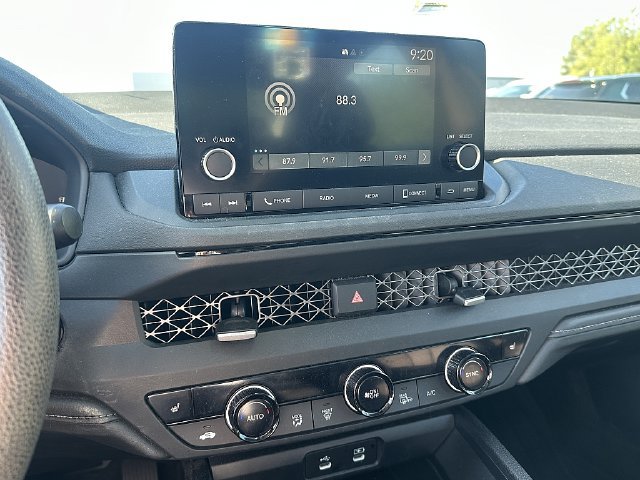 Used 2023 Honda Accord EX image 7