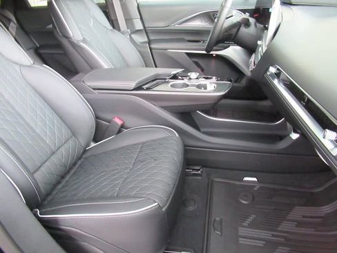 New 2026 Cadillac Lyriq V image 10