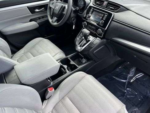 Used 2018 Honda CR-V LX image 15