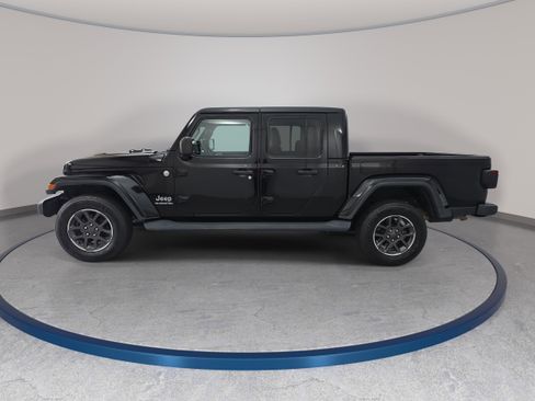 Used 2020 Jeep Gladiator Overland AWD/4WD image 8