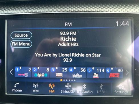 Used 2023 Nissan Kicks SV image 16