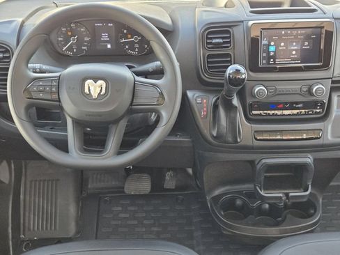 Used 2025 RAM ProMaster 2500 FWD image 27