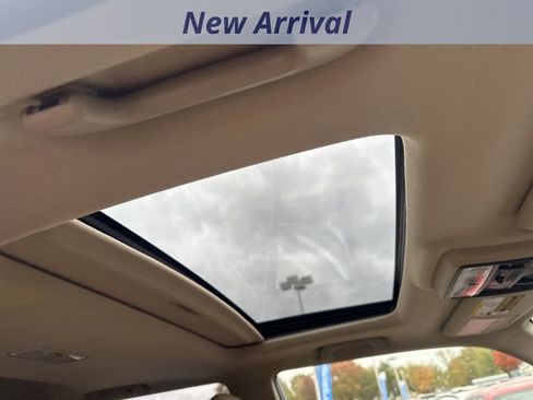 Used 2015 Toyota 4Runner SR5 image 8