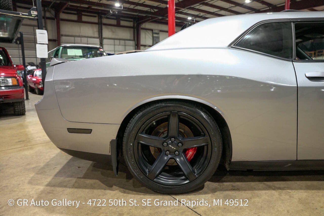 Used 2013 Dodge Challenger SRT8 w/ Harman Kardon Audio Group RWD image 9
