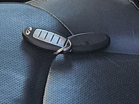 Used 2019 INFINITI QX80 Luxe w/ Cargo Package image 32