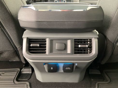 Used 2025 Ford F150 XLT w/ Equipment Group 302A MID image 17