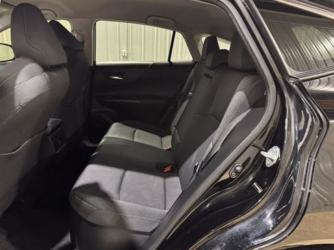 Used 2021 Toyota Venza LE w/ Carpet Mat Package (TMS) AWD/4WD image 20