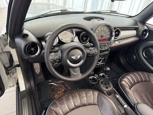 Used 2015 MINI Cooper S image 4