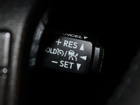 Used 2023 Toyota 4Runner TRD Off-Road image 13