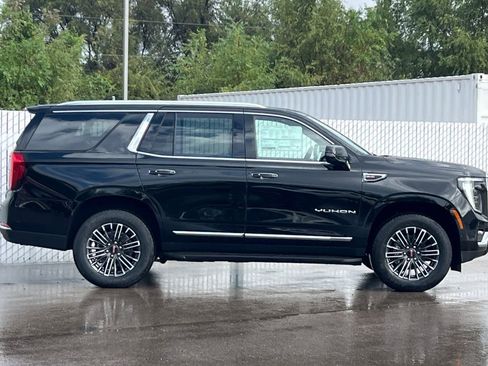 New 2026 GMC Yukon Elevation image 3