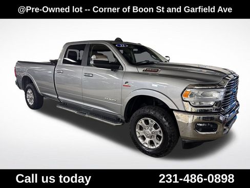 Used 2022 RAM 3500 Laramie AWD/4WD image 7