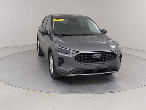 Certified 2023 Ford Escape Active w/ Tech Pack #1 AWD/4WD image 9