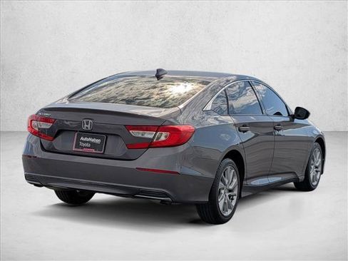 Used 2018 Honda Accord LX image 5