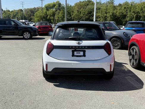 New 2026 MINI Cooper S image 4