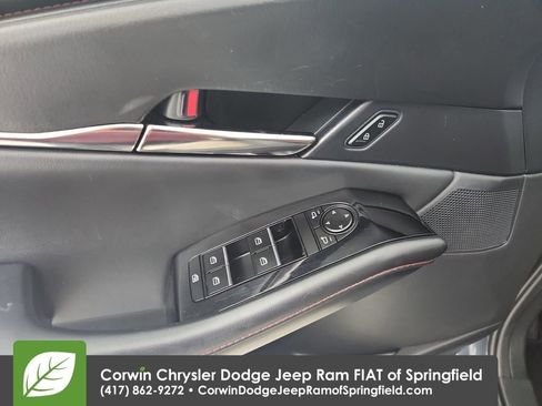 Used 2025 MAZDA CX-30 AWD 2.5 S w/ Preferred Package image 21