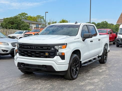 Used 2025 Chevrolet Silverado 1500 Custom AWD/4WD image 5