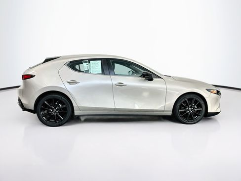 Used 2024 MAZDA MAZDA3 s FWD image 10