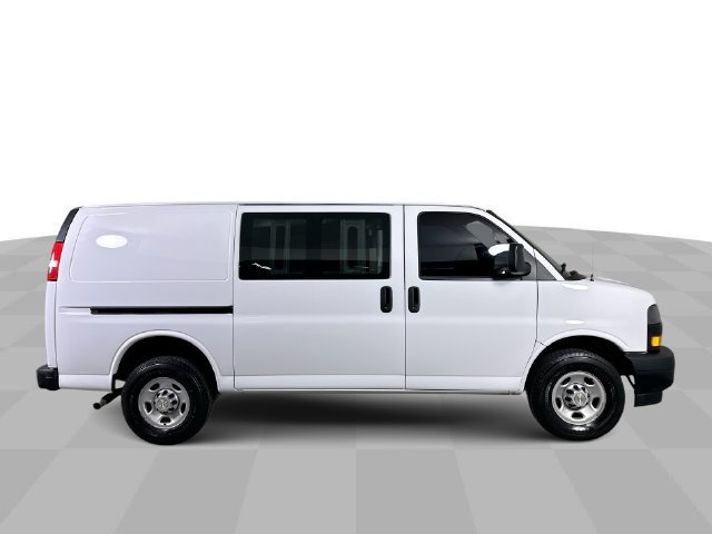 Used 2023 Chevrolet Express 2500 w/ Driver Convenience Package RWD image 9
