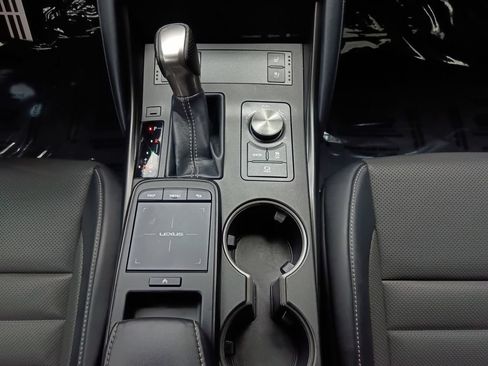 Used 2021 Lexus IS 350 F Sport w/ Navigation Package RWD image 10