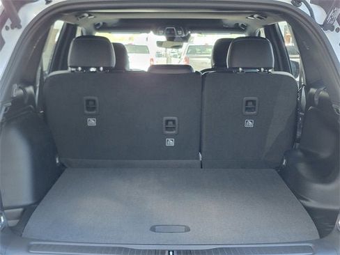 New 2025 Jeep Grand Cherokee Altitude image 21