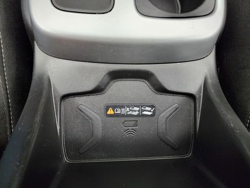 Used 2022 Chevrolet Colorado ZR2 w/ Colorado ZR2 Bison Edition image 38