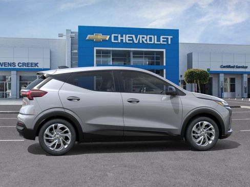 New 2027 Chevrolet Bolt LT FWD image 30