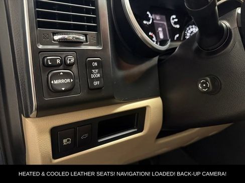 Used 2018 Toyota Sequoia Platinum AWD/4WD image 15