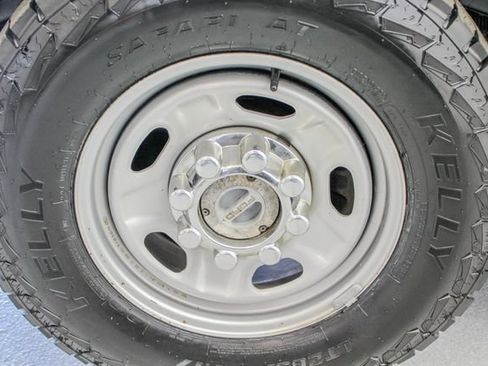 Used 2020 Ford F250 XL w/ Power Equipment Group AWD/4WD image 14