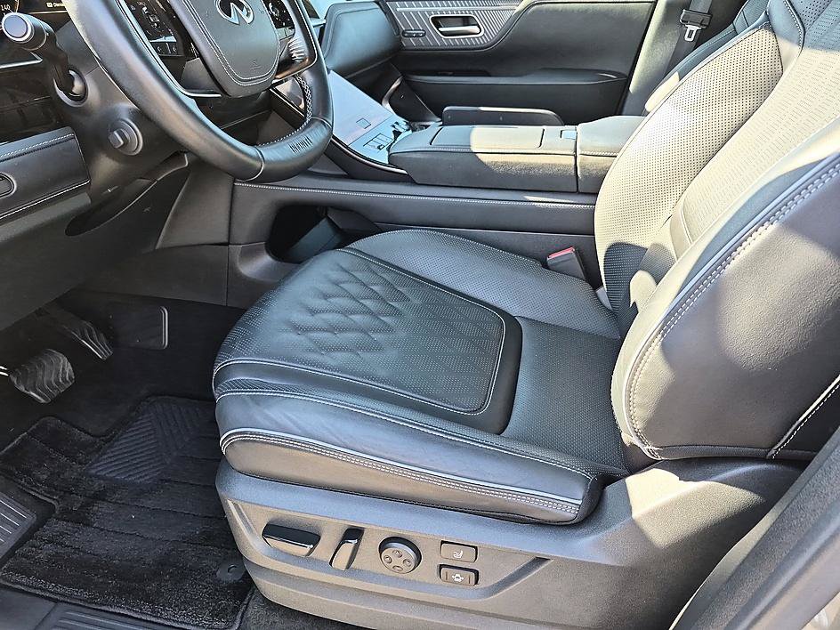 Used 2025 INFINITI QX80 Autograph AWD/4WD image 15