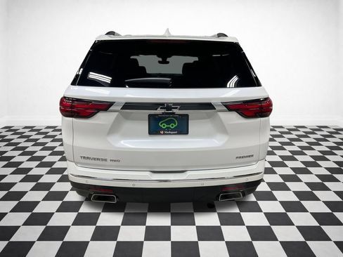 Certified 2022 Chevrolet Traverse Premier w/ LPO, Floor Liner Package AWD/4WD image 8