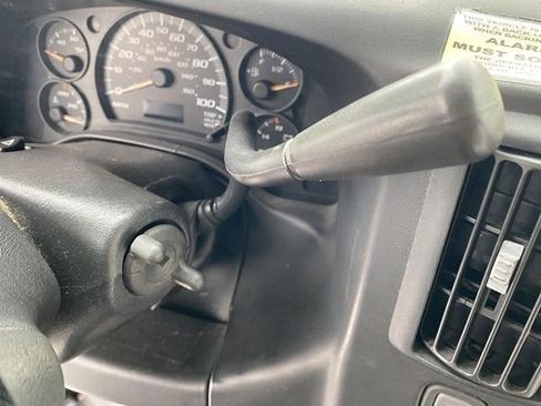 Used 2007 Chevrolet Express 3500 w/ School Bus Package RWD image 16