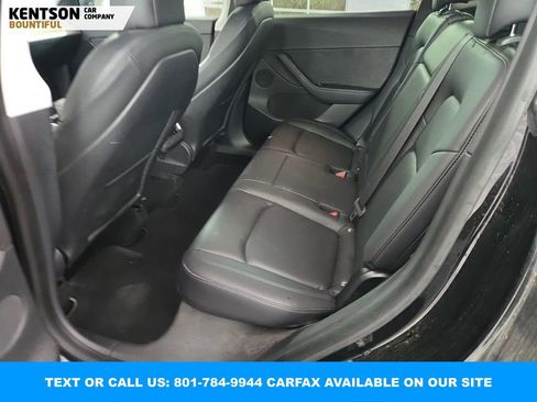 Used 2021 Tesla Model Y Long Range image 9