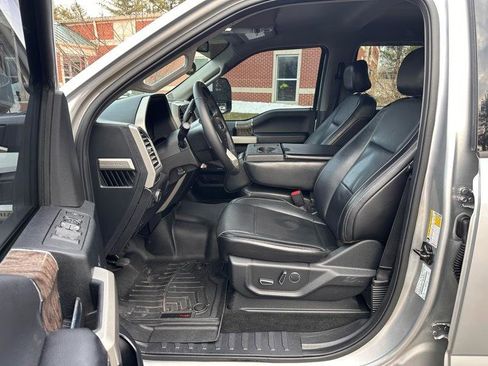 Used 2017 Ford F350 Lariat w/ Lariat Value Package image 21