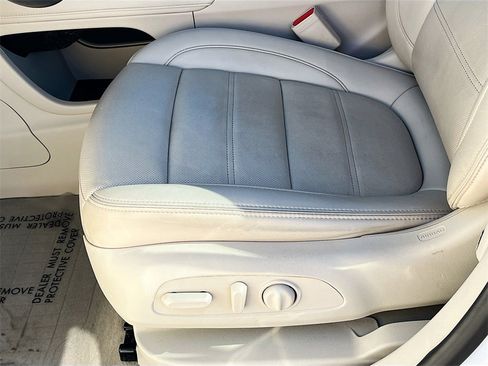 Used 2021 GMC Acadia Denali w/ Denali Technology Package image 20