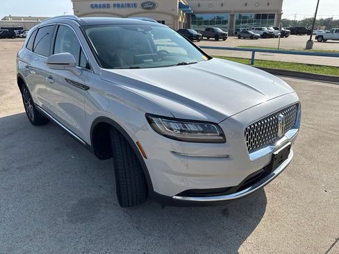 Used 2022 Lincoln Nautilus Reserve AWD/4WD image 18