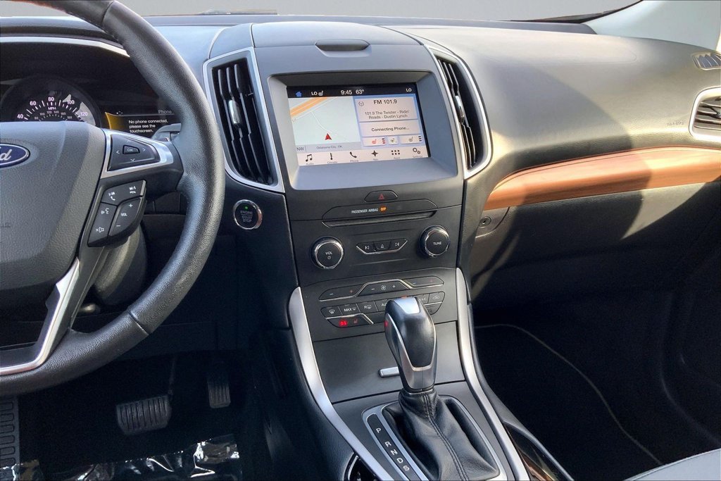 Used 2018 Ford Edge SEL w/ Equipment Group 201A AWD/4WD image 6