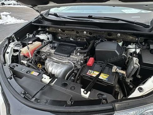 Used 2018 Toyota RAV4 LE image 35